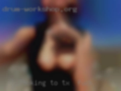 Looking to explore women TX to fuck in threesomes. Looking to explore women TX to fuck in threesomes.