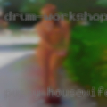 Pussy housewife